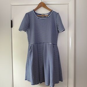 Lularoe Amelia Fit & Flare Dress Blue White Stripe Short Sleeve Size XL